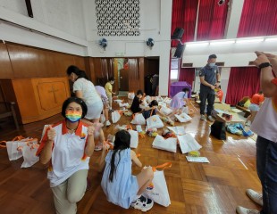 參與香港朝陽獅子會(中秋節送暖活動)